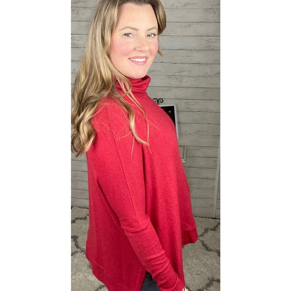 NWT | Haptics | Red Turtleneck High Low Side Slit Sweater |Small